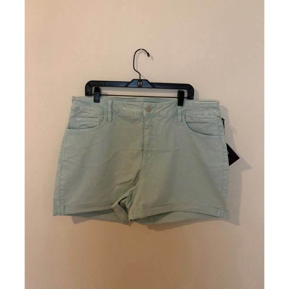Women's Mint Jean Shorts